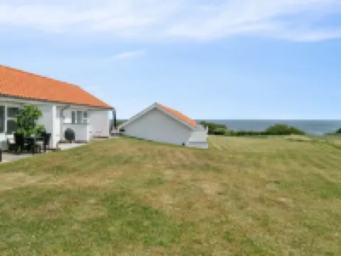 "Gunhilde" - 400m from the Sea