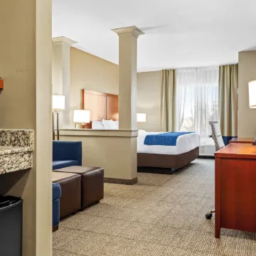 Heartland Inn and Suites