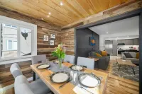 “Blue Bear” Perfect Mountain Getaway