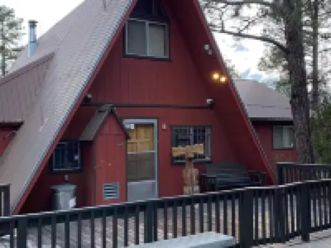 Doe Cabin Cozy Retreat Among the Pines Hotels in Heber