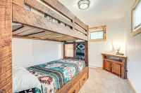 'northwood Tours Escape' w/ Boat Dock Access! - parking
