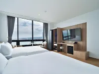 The Van Hotel Hotels in Ulsan