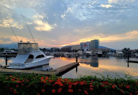 Ixtapa - Hammy's Mexican Paradise