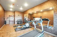 Cobblestone Hotel & Suites-Bellefontaine - Gym