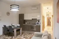 Lovely Santa Maria Square Apartament