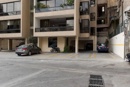 Cozy 1-bedroom apartment with AC and WiFi in terrific Bayrut