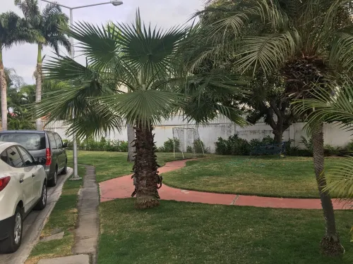 Suite privada nueva en Via Samborondón-Guayaquil Hotels in Samborondón