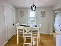 Charming 3-bedroom house with WiFi, AC in serene Fairfield Hotels in Fairfield