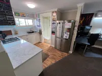 Comfortable 1BR Stay in South Launceston – Happy Haven Lodge with Massage Chair