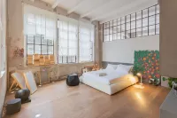 ديزاين لوفت ويذ برايفت باركينج