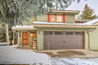 Modern Home w/ Patio: 3 Mi to Beaver Creek Resort! - 3-Star