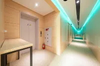 The Nox Hotel