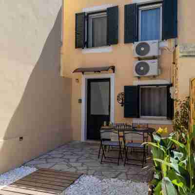 Luna di porto Hotel Exterior