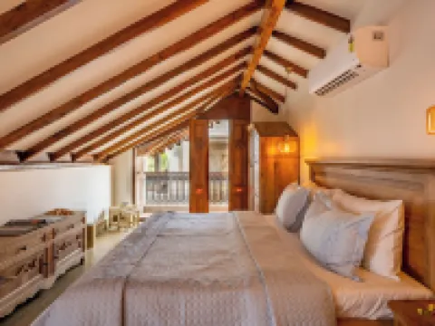 Elivaas Samukha Hotels in Assagao