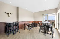 Comfort Inn & Suites at Sanford Sports Complex - breakfast