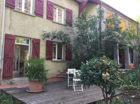 Villa Delphina - Housity