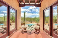Chic Tucson Casita w/ Deck & Panoramic Views! - Wifi