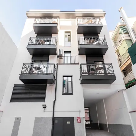 Cool Apartments by Olala Homes Отели рядом с достопримечательностью «Станция Santa Eugenia »