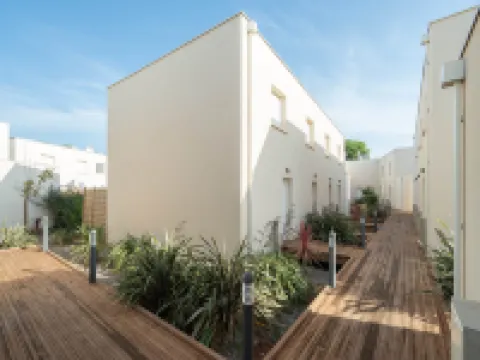 Bright Villa Steps from the Sea