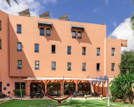 Ibis Marrakech Centre Gare โรงแรมในมาร์ราเกช