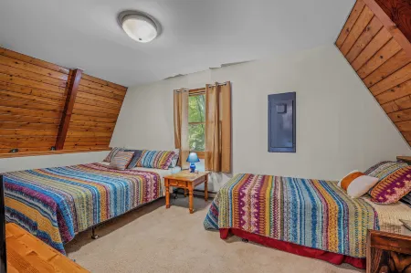 Cozy and Quaint Отели рядом с достопримечательностью «Парк штата Беркли Спрингс»