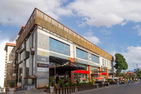 The Avatar Hotel & Convention Отели рядом с достопримечательностью «Ройал Гарден бич резорт»