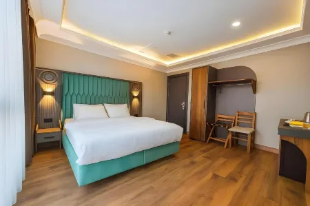 Shelton Airport Hotel