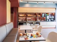 B&B HOTEL München City-West - Breakfast