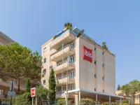 Ibis Roquebrune Cap Martin Menton Hotels near Hawai Beach