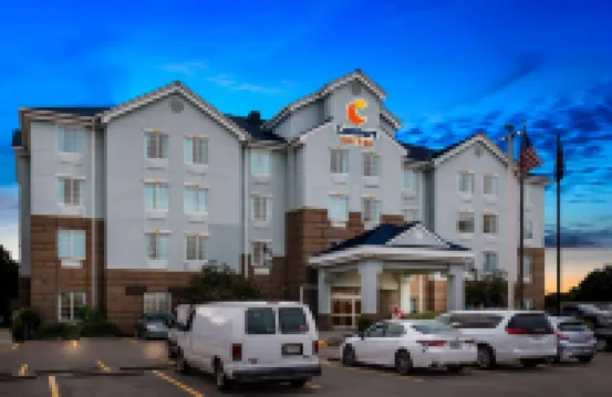 Comfort Suites New Orleans East Hotels near Barrow Stadium