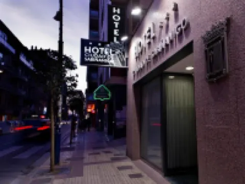 SNÖ Hotel Ciudad de Sabiñánigo のホテル