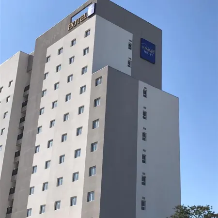 Summit Suítes Hotel Pindamonhangaba