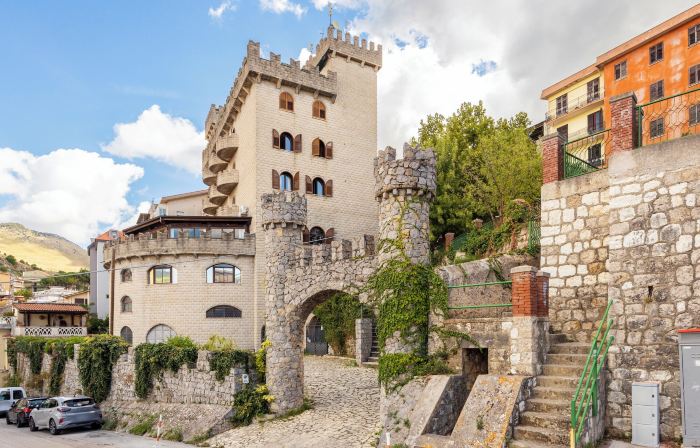 Hotel Ristorante Castello di Giuliano