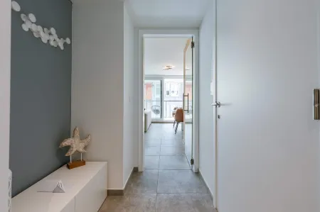 Huswell - Modern Apartment with Sunny Terrace in Ostend