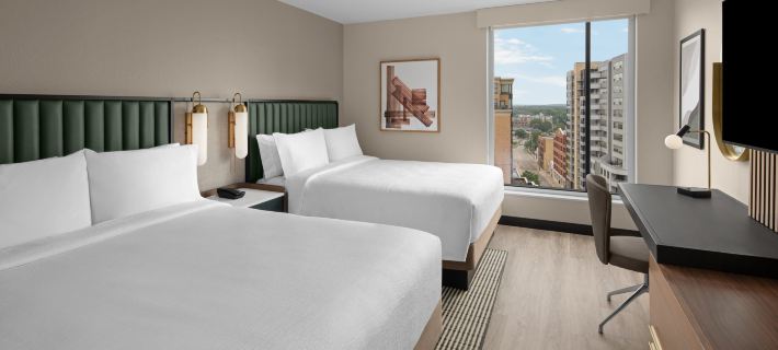 Embassy Suites by Hilton Madison Downtown Отели в г. Мэдисон