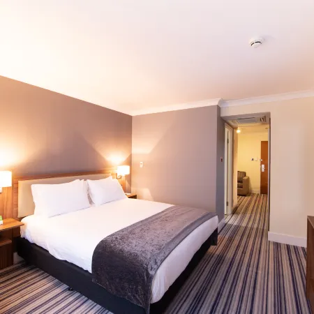 Holiday Inn Cardiff North M4 Jct 32 by IHG
