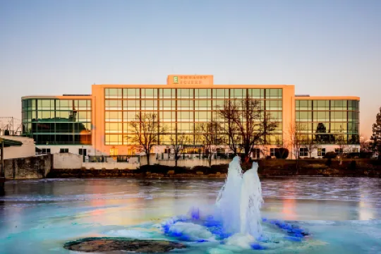 Embassy Suites by Hilton Lexington Green