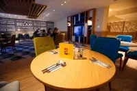 Holiday Inn AKTAU - SEASIDE by IHG - breakfast