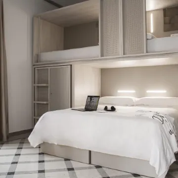 Room Salvador