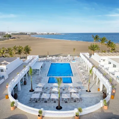 Hotel Las Costas Hotels near Playa Matagorda
