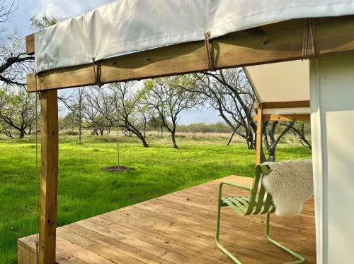 Rancho Moonrise Hotels in Elgin