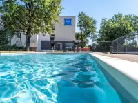 Ibis Budget le Cannet des Maures - Pools