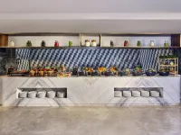 Novotel Mumbai International Airport - breakfast
