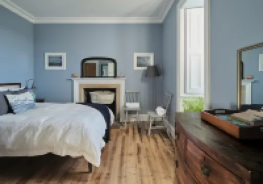 Eilean Sionnach Lighthouse Cottage