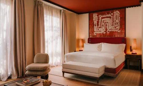 Palacio de Godoy Caceres, Curio Collection by Hilton