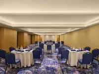 Fairfield by Marriott Mumbai Andheri West Hotels in der Nähe von Strand Aksa