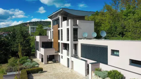 Hotel Zlaty Klucik - Golden Key with Luxury Spa Отели рядом с достопримечательностью «Ferex»