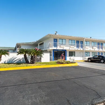 Motel 6 Mcallen, TX
