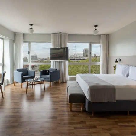 Almarena Madero Urbano, Affiliated by Meliá Отели рядом с достопримечательностью «Железнодорожный вокзал Конститусьон»