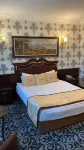 Grand Work Hotel